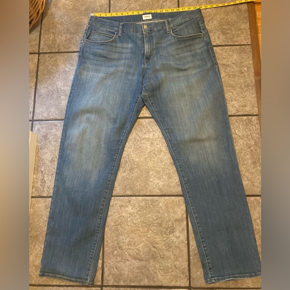 Men’s Hudson “Blake” jeans. 38 x 32. Blue.